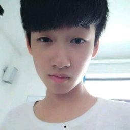 14岁的男孩照片,纯真与梦想的交汇