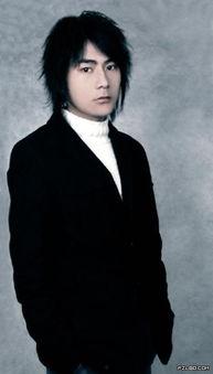 非主流韩国帅哥生活照,韩国帅哥生活照中的时尚风采