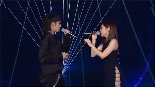 歌手光年之外花絮,幕后花絮揭秘，歌手们的甜蜜与挑战